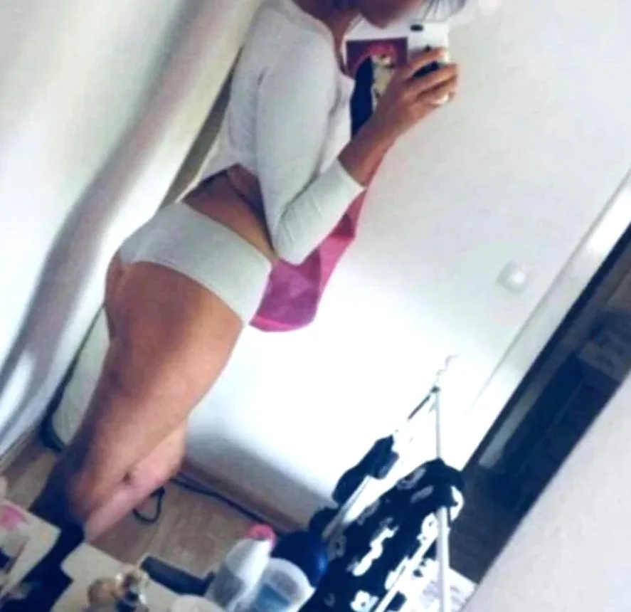 Ebba, 31