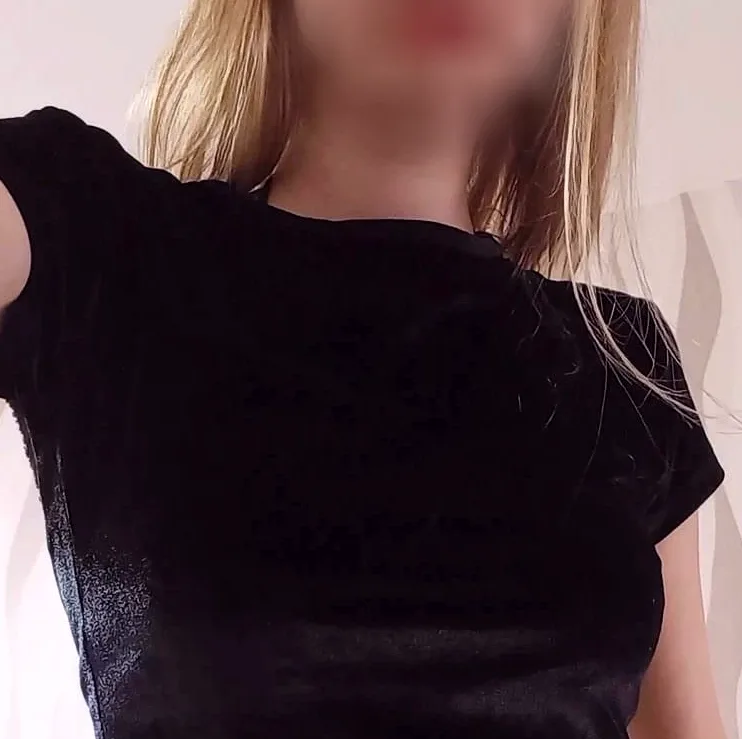 Linda, 25
