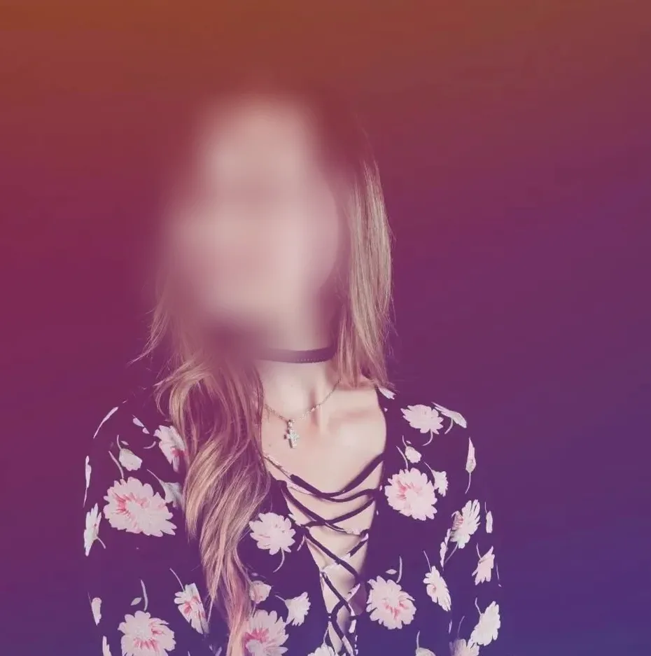 Malin, 24