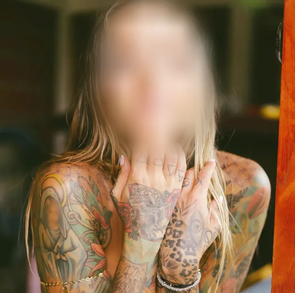 Wilhelmina, 36