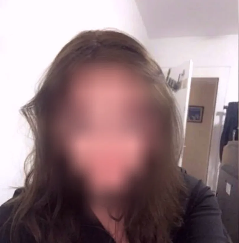 Zainab, 25
